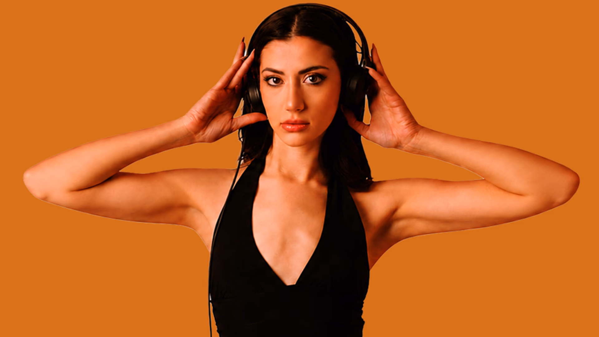 DJ Sibel Kaçan