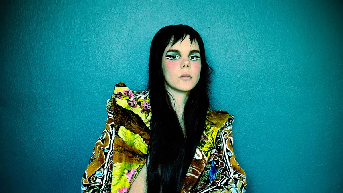 Gaye Su Akyol — Blind İstanbul
